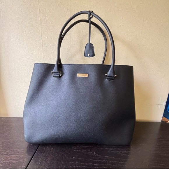 kate spade Handbags - Kate Spade black New York Bleecker tote shoulder bag